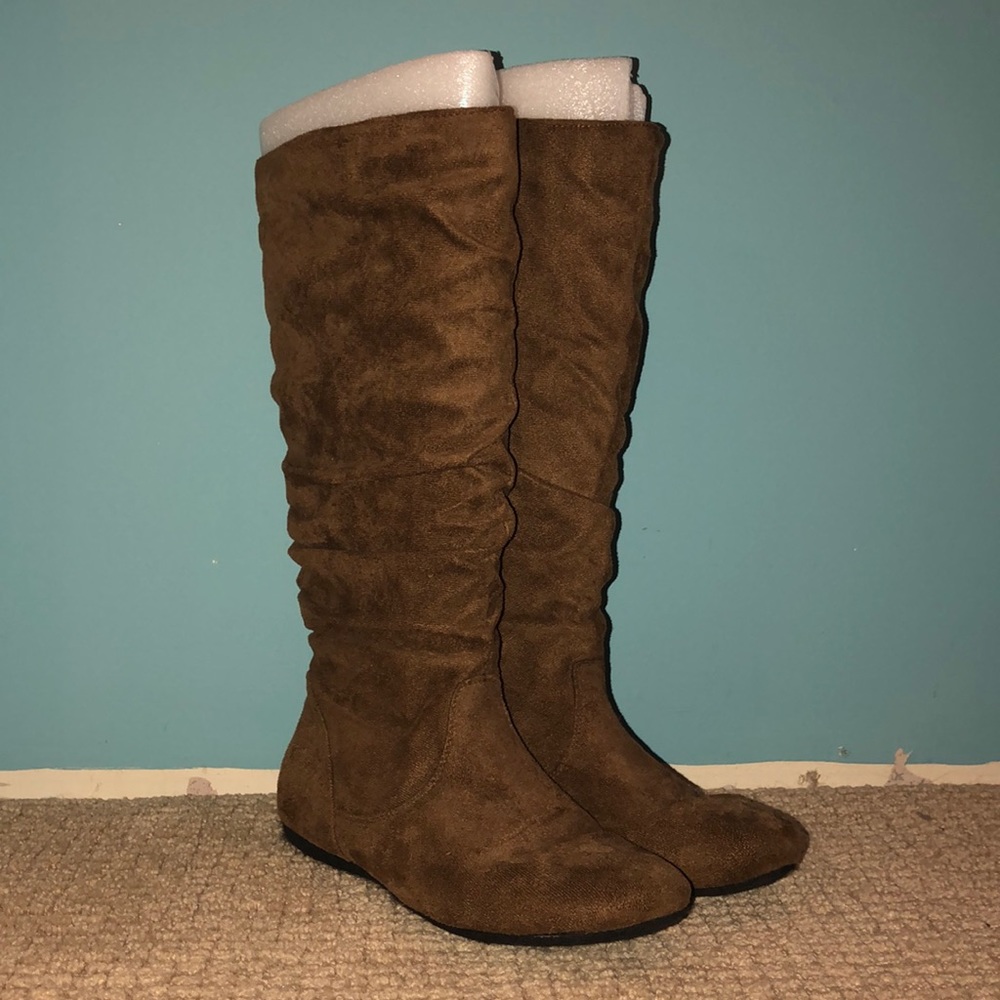 Hot cakes boots